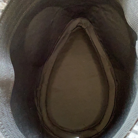 Animal Print Fedora OS - Picture 7 of 11